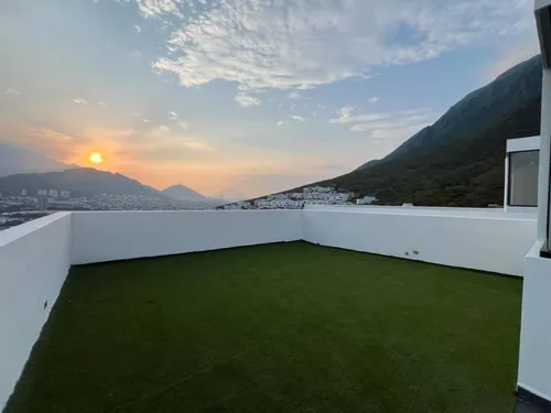 Casa En Venta En Lomas Del Vergel
