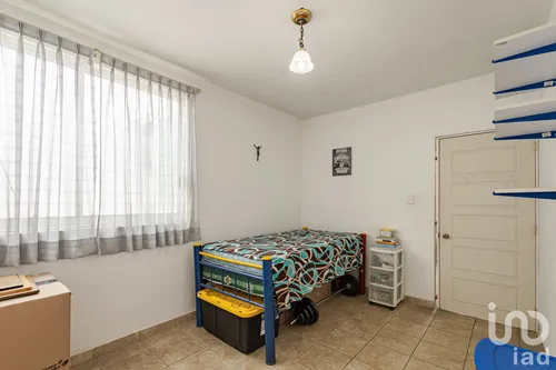 Venta Casa 7 Ambientes Adolfo Ruiz Cortínes