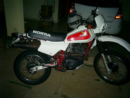 Moto Honda Xl 250 1983 Com 1 Carburador Raridade E Filé