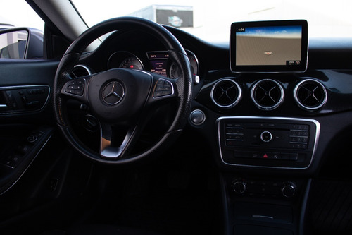 Imagen 14 de 14 de Mercedes-benz Clase Cla 1.6 200 Cgi Sport At 2016