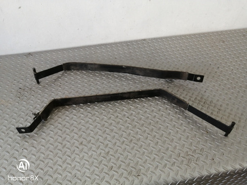 Par Cinchos Tanque Gas C/d Mitsubishi Lancer Aut 2.0 08/16 (Usado)