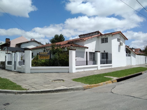 Casa En Venta En Monte Grande