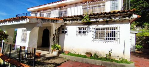 Global Vende Casa A Remodelar En Colinas De Guataparo  Valencia 