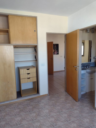 Imagen 13 de 16 de Departamento En Venta En Neuquén