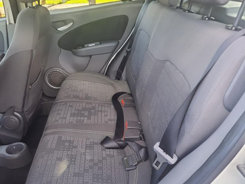 Fiat Palio Palio 1.4 MPI ATTRACTIVE 8V FLEX 4P MANUAL