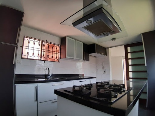 Casas En Venta Modelia 815-1331