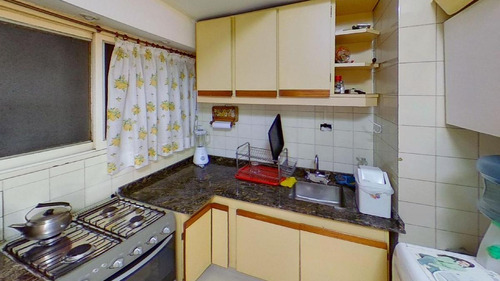 Imagen 7 de 16 de Departamento De Dos Dormitorios · 86 M² · Frente A Plaza Italia