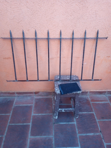 Reja Para Pasillo Negra De 55x1 Mts Usada En Buen Estado (Usado)