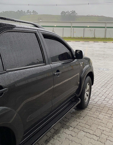 Toyota Hilux SW4 3.0 Srv 7l 4x4 Aut. 5p