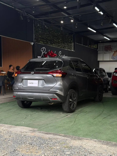 Nissan Kicks 1.6 Sense
