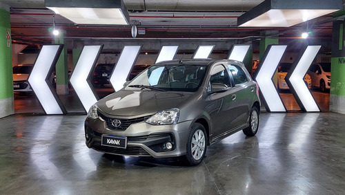 Toyota Etios 1.5 XLS L16 AT