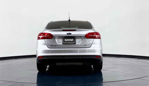 Imagen 5 de 15 de 115032 - Ford Focus 2017 Con Garantía