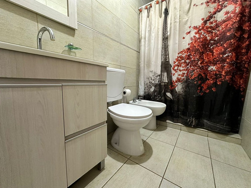 Venta Casa 4 Amb Pilar Permuta Pileta Jardin