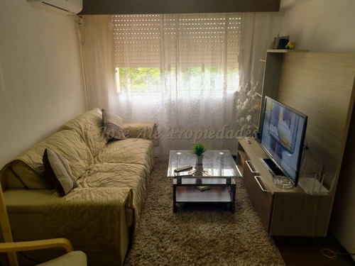 Imagen 4 de 12 de En Venta Apartamento De Dos Dormitorios Centrico Colonia Del Sacramento