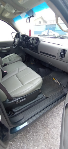 Chevrolet Silverado Ls