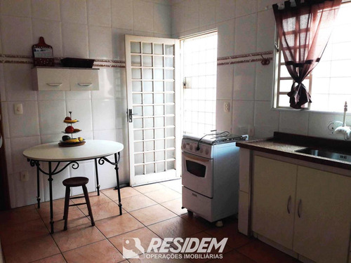 Imagem 12 de 30 de Casa Com 3 Dorms, Vila Souto, Bauru. - V99523938