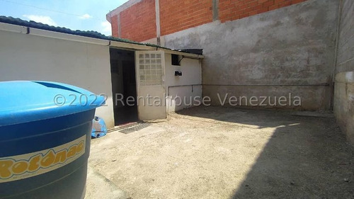 Imagen 10 de 30 de Casa En Venta Urb. Copacoa Cabudare 22-22306 M&n