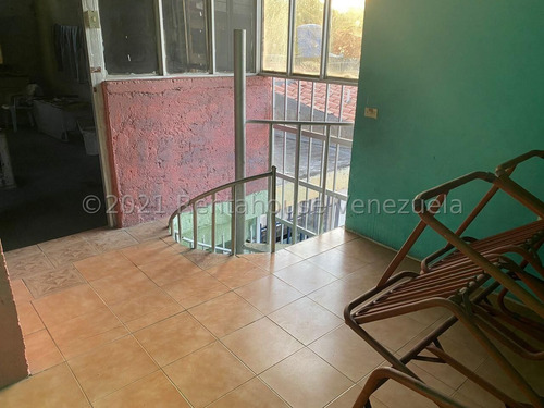 Imagen 28 de 30 de Casa En Venta La Mora Cabudare #22-8172 Dfc