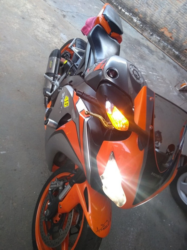 Honda Cbr 1000 Fireblade