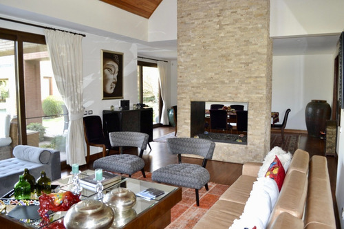 Imagen 3 de 25 de Increíble Casa En Excelente Condominio Con Cancha De Golf