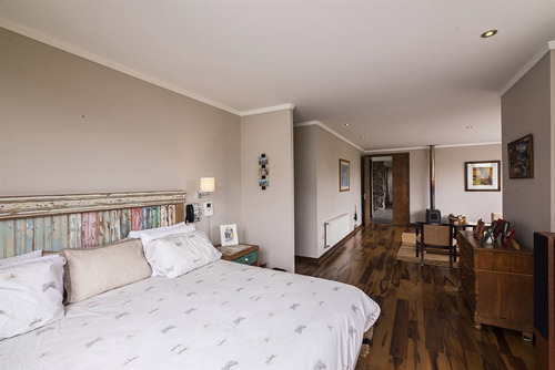 Venta De Casa Mediterránea En Bosques De Montemar