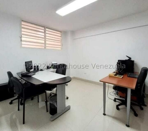 Imagen 3 de 30 de /apartamento_en_venta_en_caracas_en_altamira_ Rah-22-17770 Orlando Figueira 04125535289/04242942992