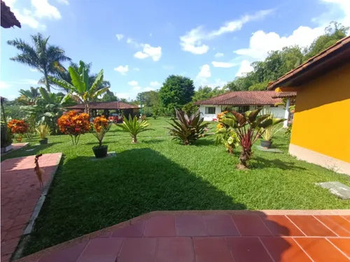 Se Vende Finca Hotel Vía Armenia - El Caimo