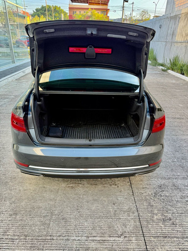 Audi A4 2.0 T Select 190hp Dsg