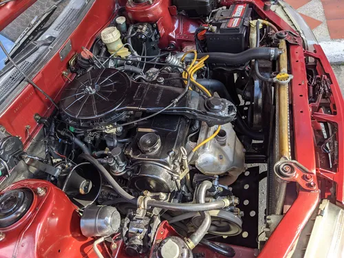 Mitsubishi Lancer 1.3 Gl 5 p