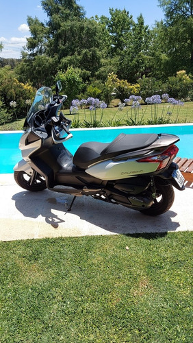 Kymco Downtown 300i