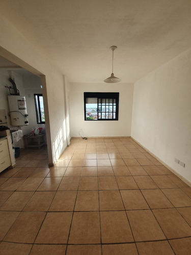 Imagen 2 de 9 de Dr. Arieta 1900. 2 Amb. Excelente Ubicacion!! Financia!!!!.