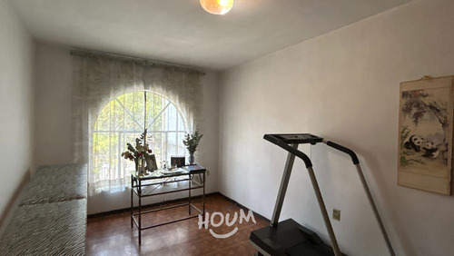 Casa En Villa De Aragón, Gustavo A. Madero Con 5 Recámaras, 250 M², Id: 151522