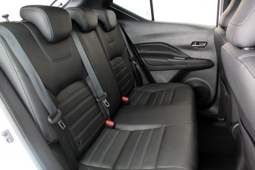 Imagem 14 de 14 de Nissan Kicks 1.6 Sv Flex Automático Cvt 6m - 2019 - Branco