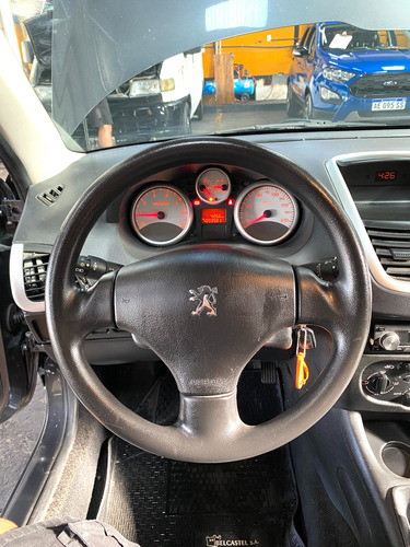 Peugeot 207 1.4 Active 75cv