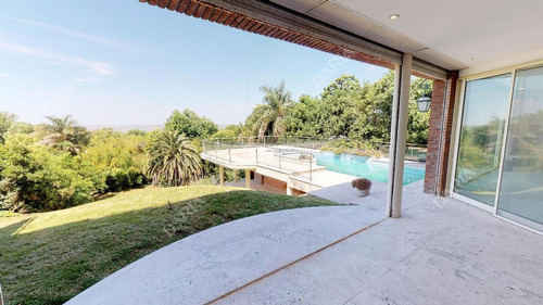 Imagen 20 de 30 de Gran Chalet En El Mejor Cul De Sac, Con Excelente Vista Al Rio.