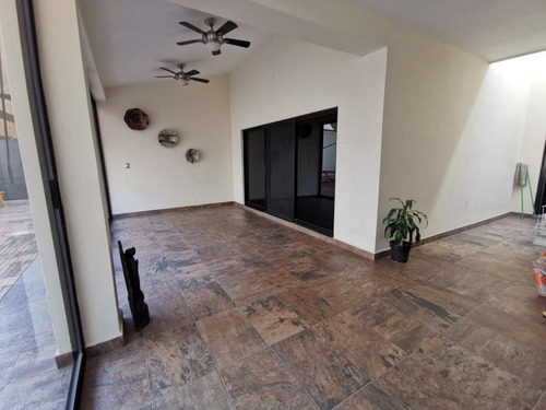 Imagen 11 de 12 de Casa Sola En Venta Residencial Galerias