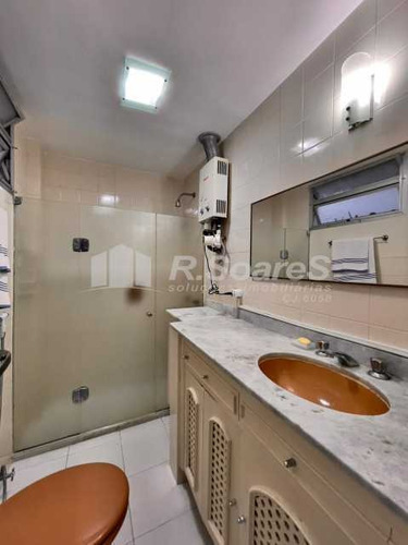 Imagem 11 de 15 de Copacabana, 4 Quartos, Sendo 2 Suítes, 190 M², Frente, Varandas, 3 Vagas De Garagem. - Ldap40115