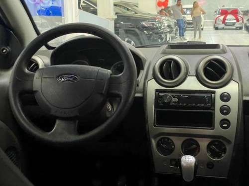 Ford Fiesta Fiesta 1.6 ROCAM HATCH 8V FLEX 4P MANUAL