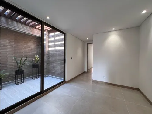 | V E N T A | Hermoso Penthouse En Laureles. Súper Ubicación