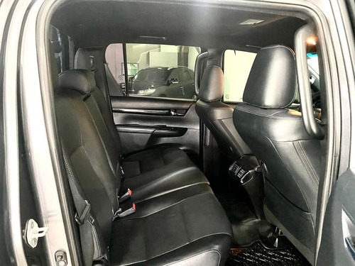 Imagem 14 de 14 de Hilux 2.8 Srx 4x4 2.8 Tdi 16v Diesel Aut Ipva Pago