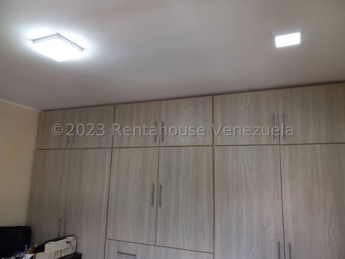 Apartamento En Venta El Rosal Mls# 24-9173 Em