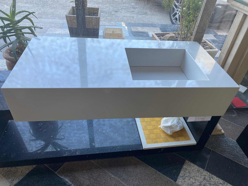 Imagem 1 de 3 de Lavatorio Em Branco Prime