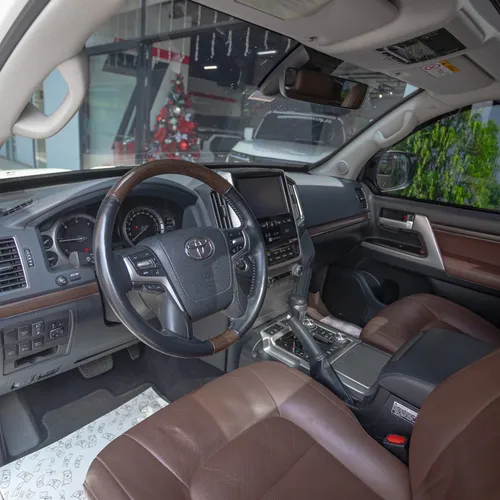 Toyota Lc200 Executive Lounge 4.4 B2+ 2020
