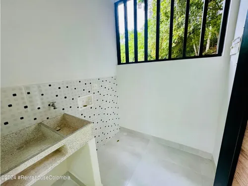 Casa En La Colina(nilo) Rah Co: 25-1140
