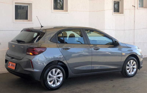 Imagem 4 de 12 de Chevrolet Onix Hatch Ltz 1.0 12v Tb Flex Aut 2021