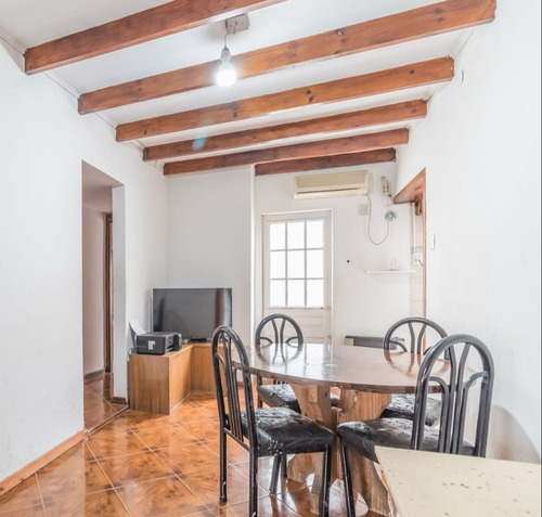 Venta Casa 3 Amb Con Patio - Bernal Este
