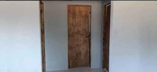 Casa En Venta - 2 Dormitorios 1 Baño - 430 Mts - San Miguel Del Monte, Buenos Aires