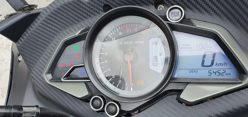 Bajaj Rouser Rs 200 Usadas Seleccionadas Globalmotorcycles
