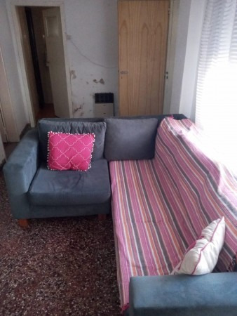 Imagen 17 de 19 de Venta 2 Casas 3 Amb Moron Sur