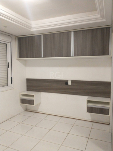 Apartamento Em Camaquã Com 2 Dormitórios - Mt6648